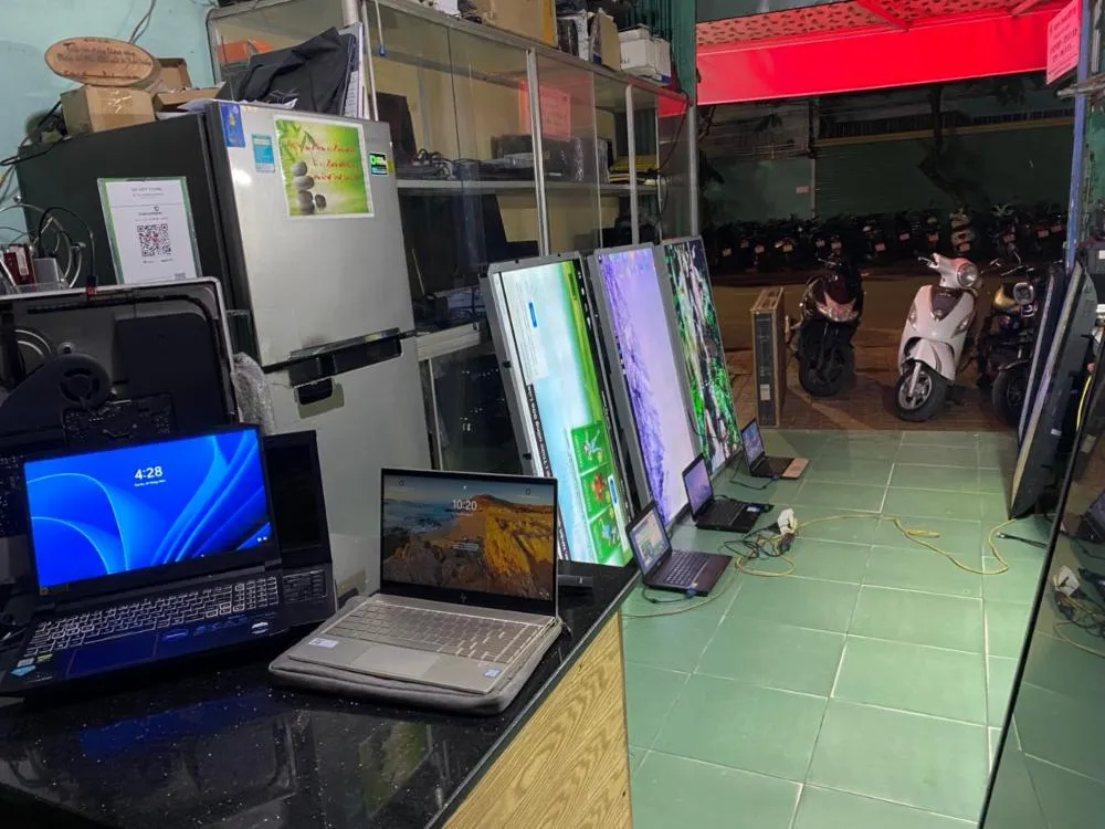 Cửa hàng sửa TV