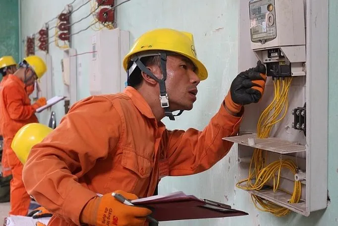 Thi công điện nước
