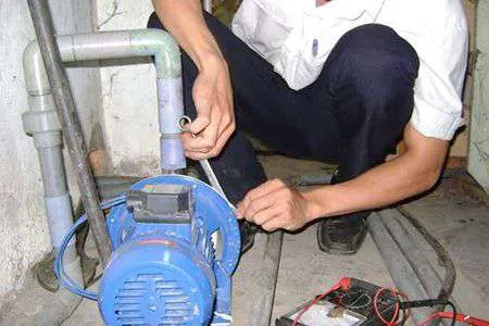 Lắp đặt máy bơm nước